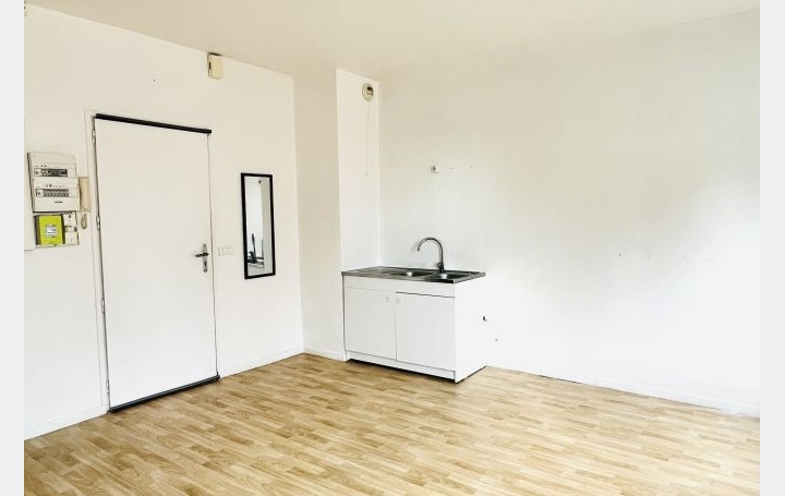 Appartement P2   ARMENTIERES  31 m2 495 € 